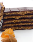 Tablette Fourrée  Noir 75 % "Praliné à l'ancienne" Amande et Orange Confite